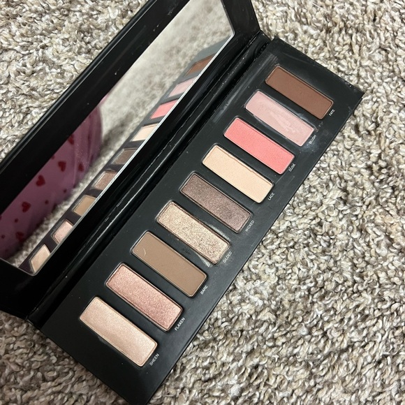Other - Studio Makeup Eyeshadow Palette